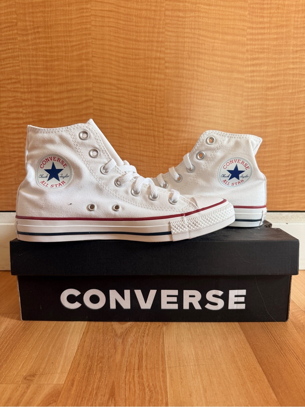 NEW Converse Hightop White Sneakers